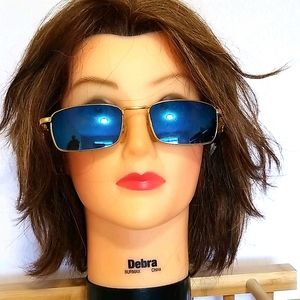 NWOT Woman's  Fashion  Sunglasses